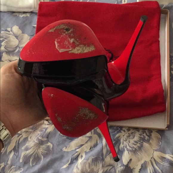 💥SOLD💥CHRISTIAN LOUBOUTIN Black lady peep heels - Picture 5 of 7